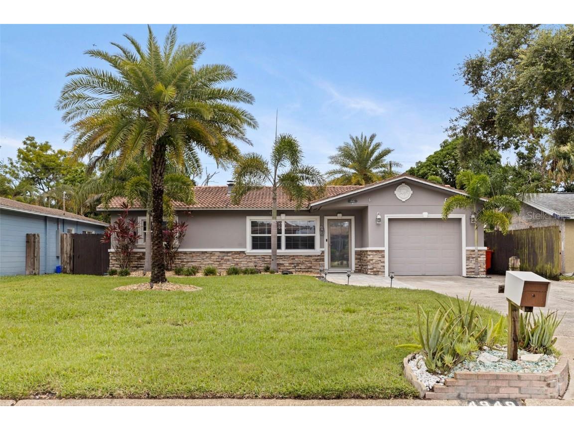 4949 97th Way N Saint Petersburg FL 33708 TB8403711 image1