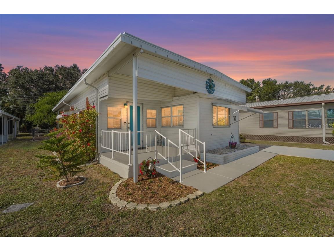 4949 Brae Burn Avenue Sarasota FL 34234 A4674599 image1