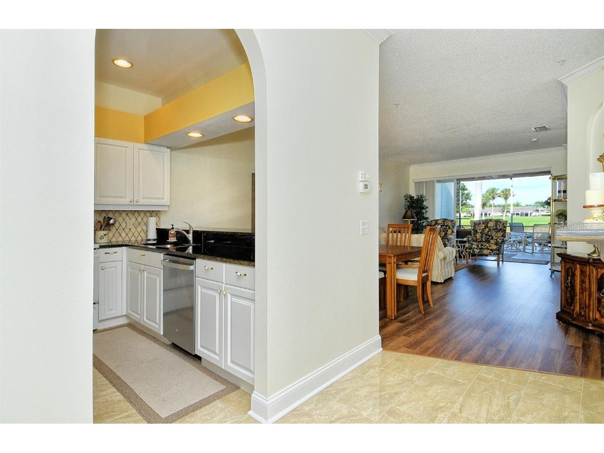 4949 Chase Oaks Drive Sarasota FL 34241 A4676839 image8
