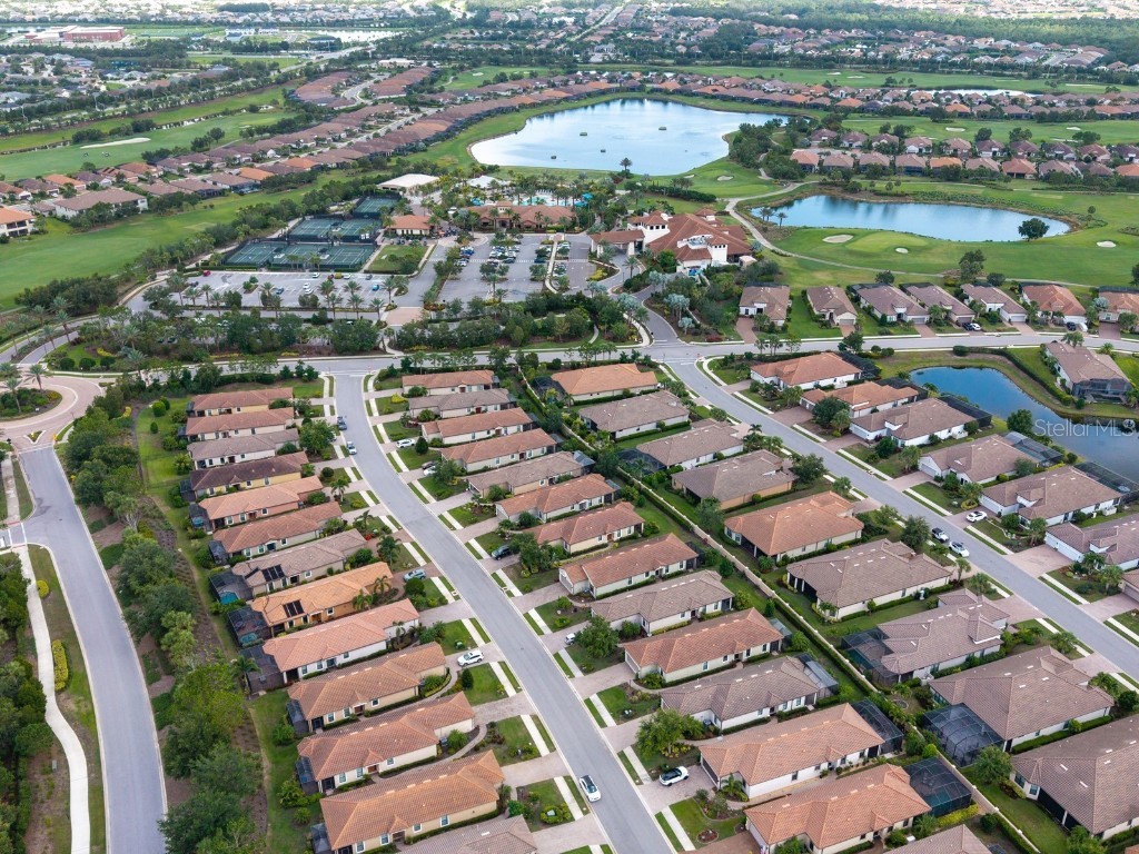 4949 Savona Run Bradenton FL 34211 A4655046 image38