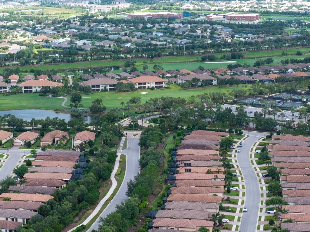 4949 Savona Run Bradenton FL 34211 A4655046 image39