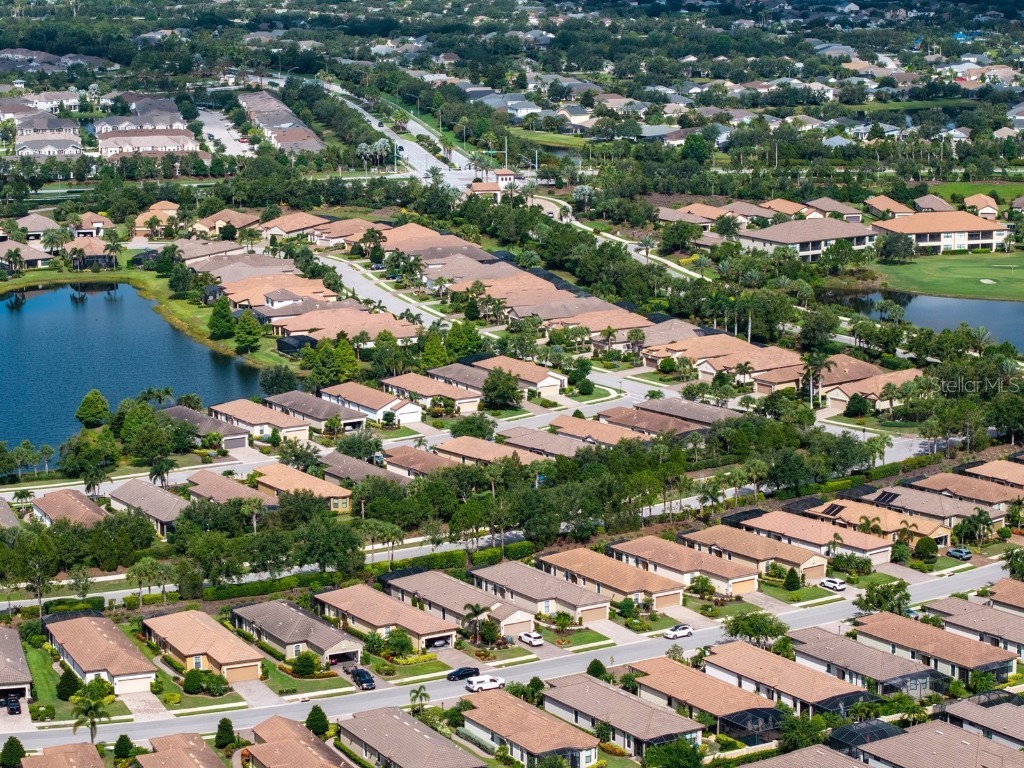 4949 Savona Run Bradenton FL 34211 A4655046 image41