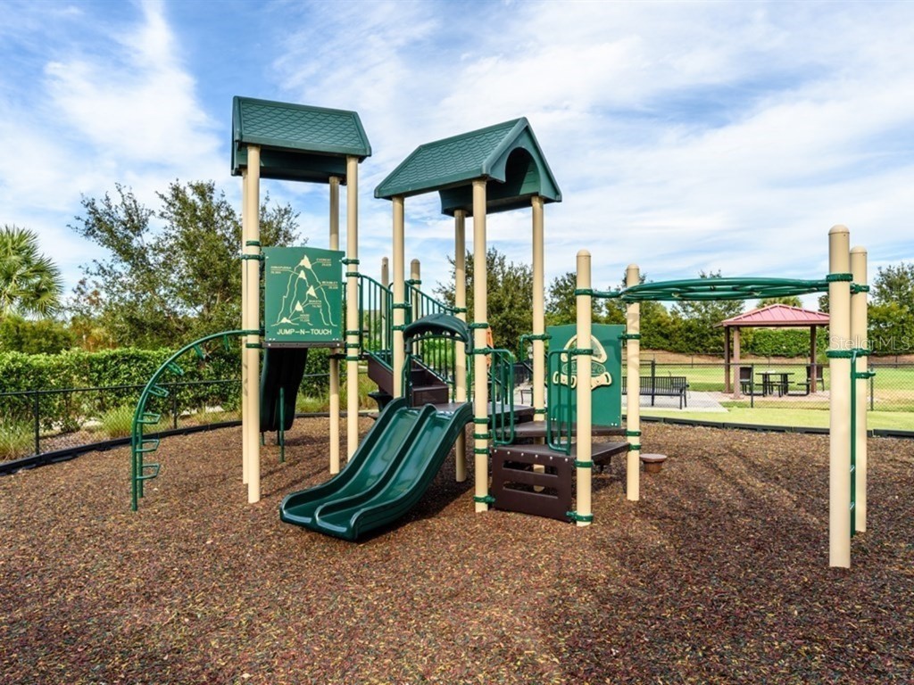 4949 Savona Run Bradenton FL 34211 A4655046 image69