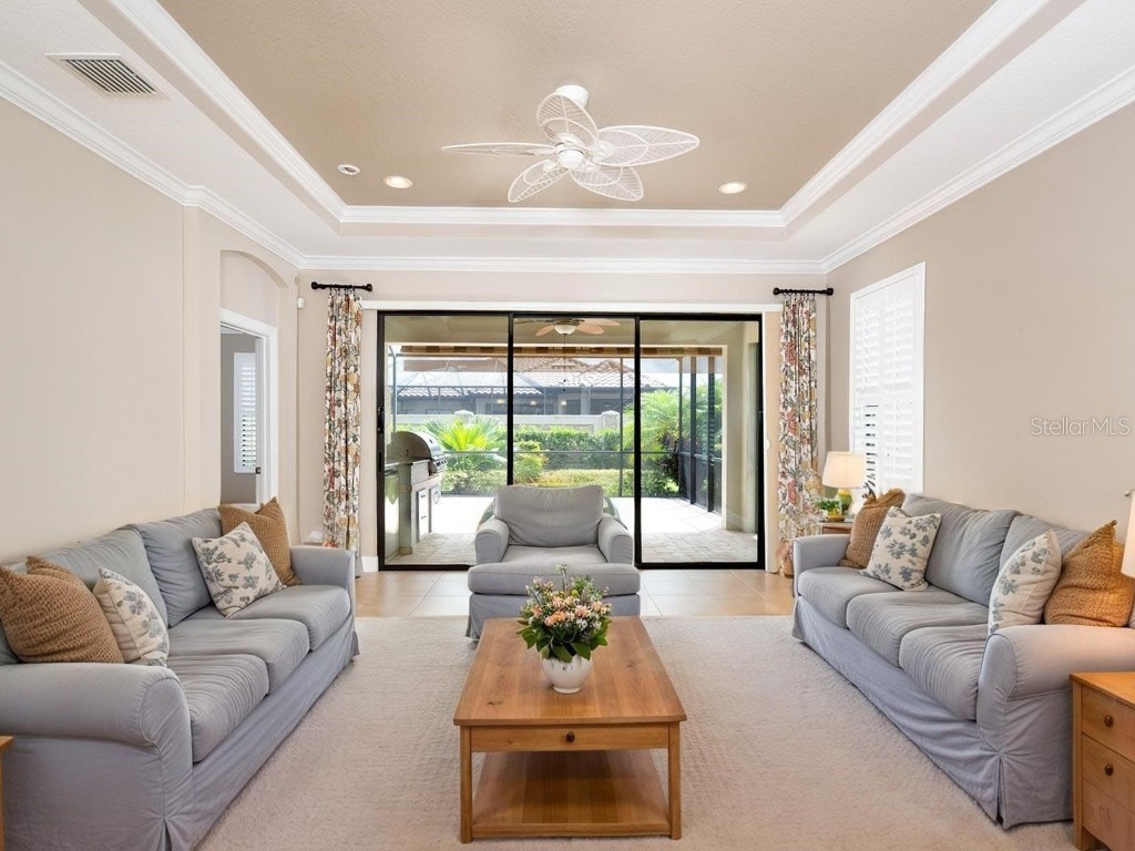 4949 Savona Run Bradenton FL 34211 A4655046 image7