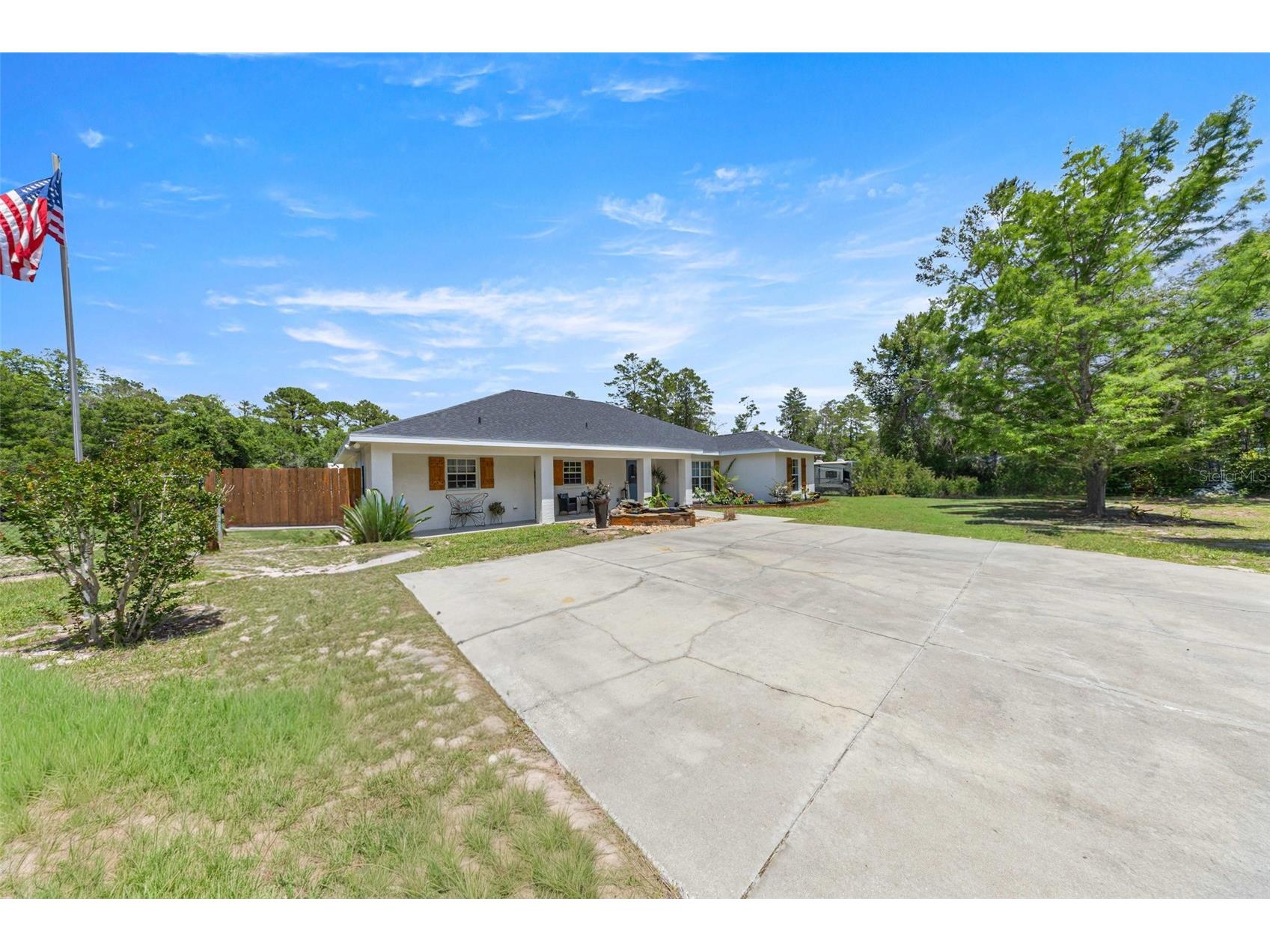 495 Fisher Road Ocklawaha FL 32179 - OCKLAWAHA RIVER OM725193 image2