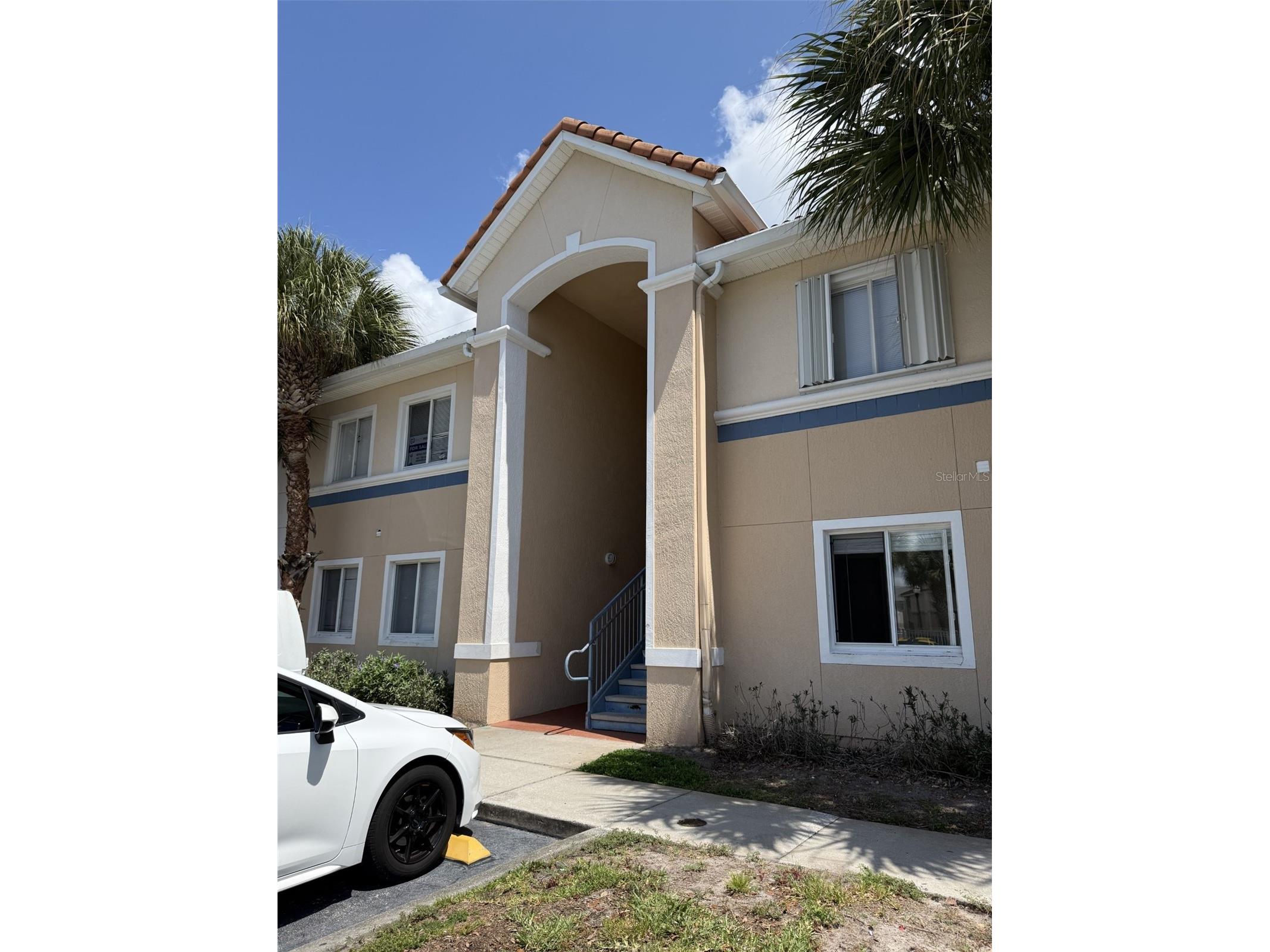 495 Las Cortes Lane #104 Orlando FL 32824 O6410858 image2