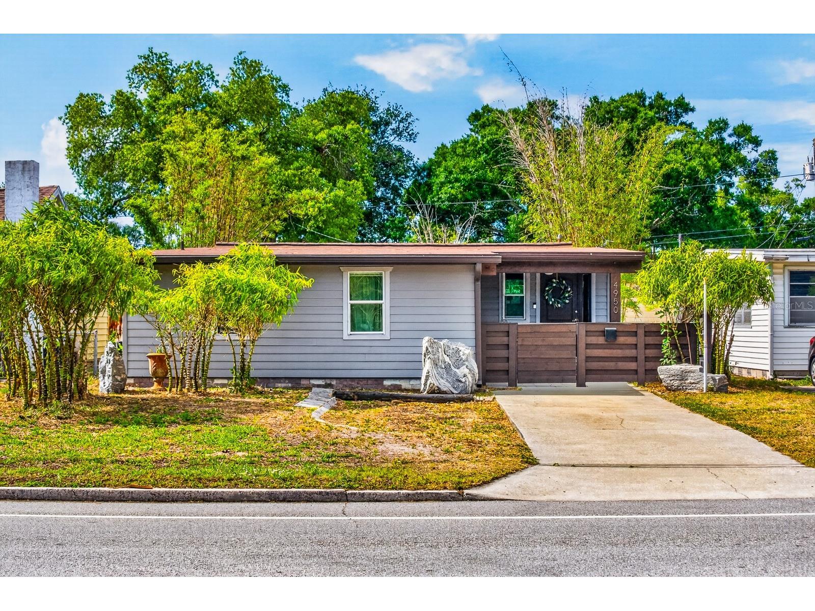 4950 30th Avenue N Saint Petersburg FL 33710 TB8503000 image1