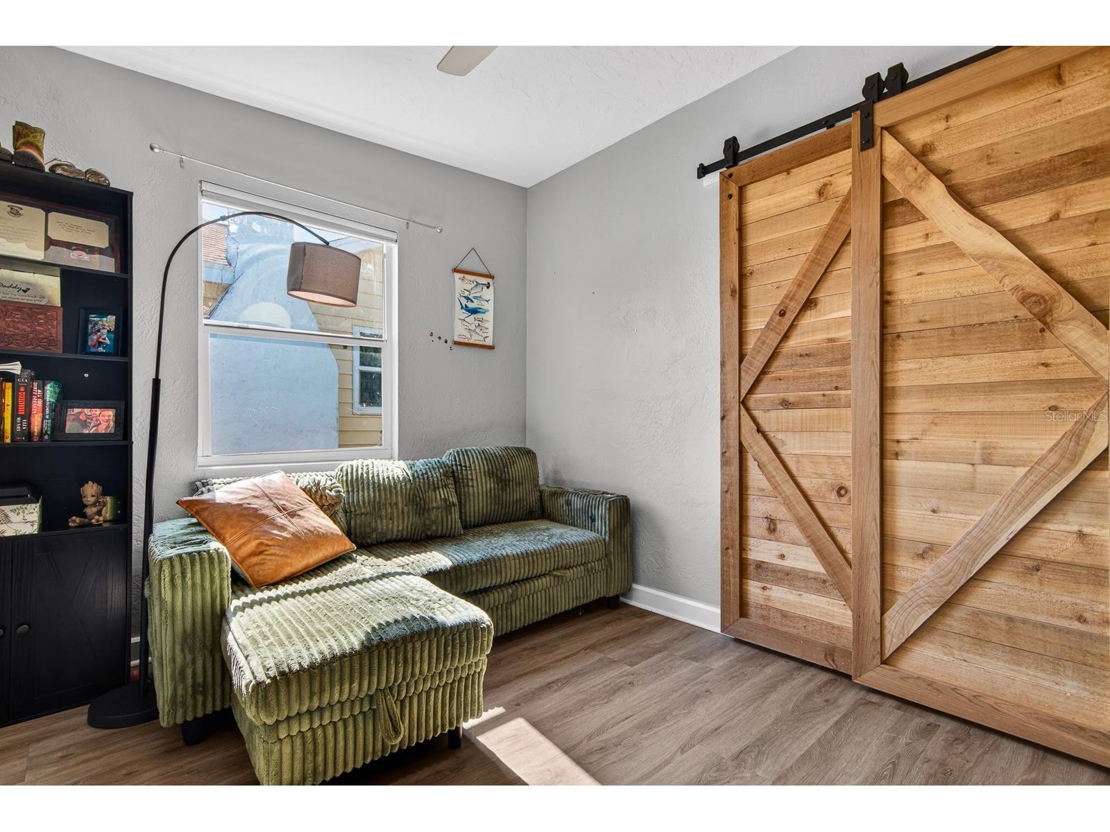 4950 30th Avenue N Saint Petersburg FL 33710 TB8503000 image17