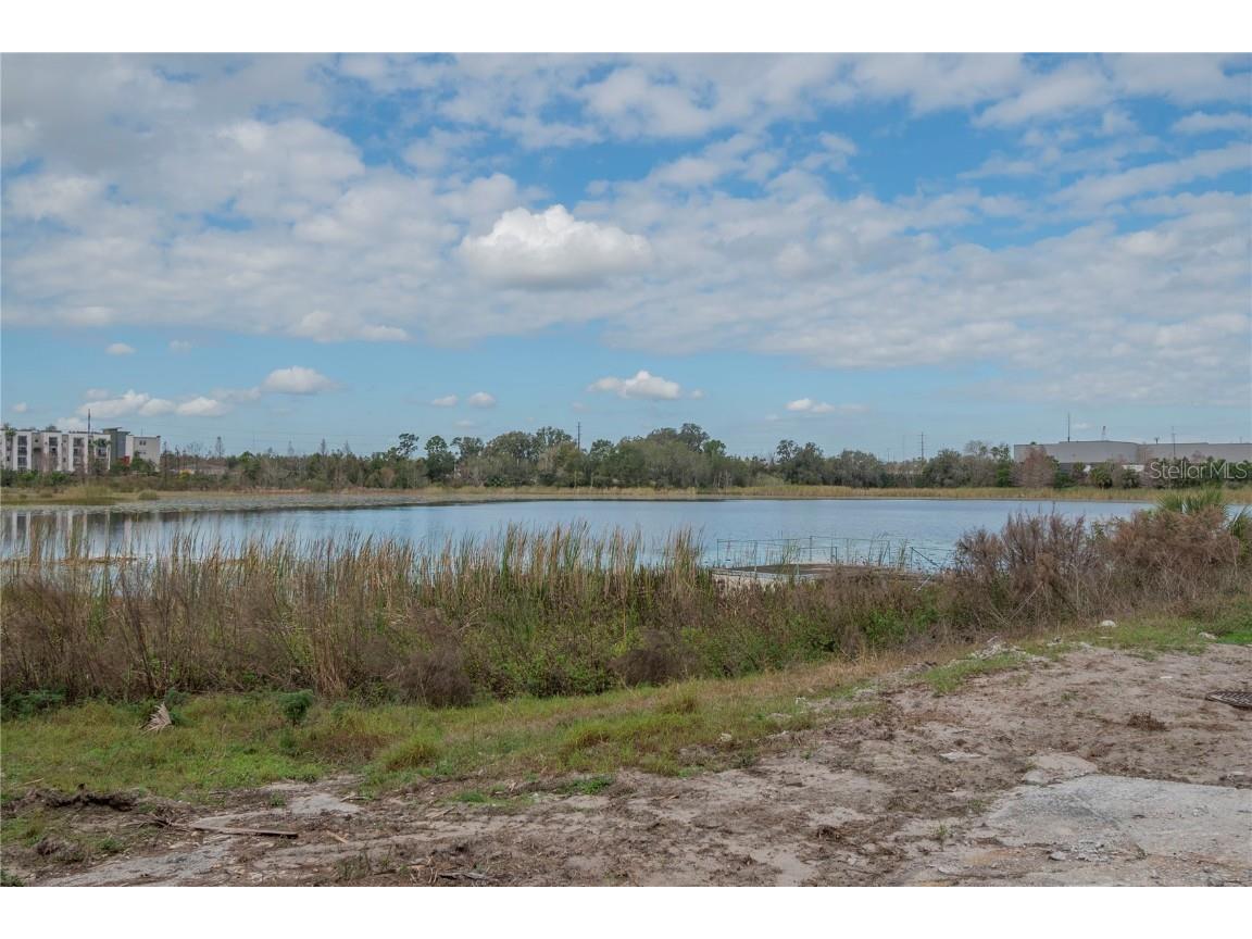 4950 County Road 46a Sanford FL 32771 - BRIAN LAKE V4928645 image20