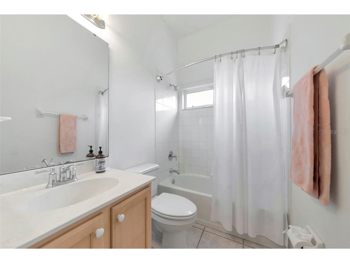 4950 Flagstone Drive Sarasota FL 34238 A4664348 image35