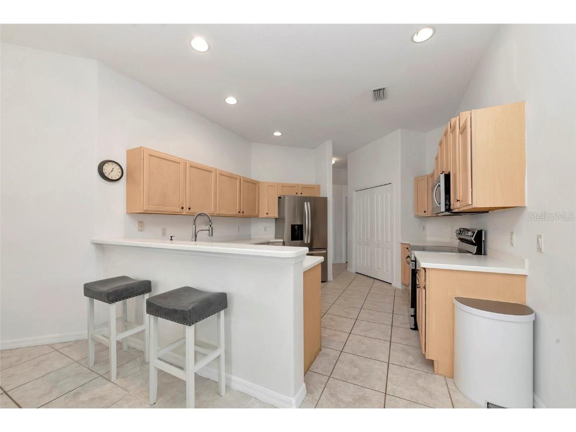 4950 Flagstone Drive Sarasota FL 34238 A4664348 image9