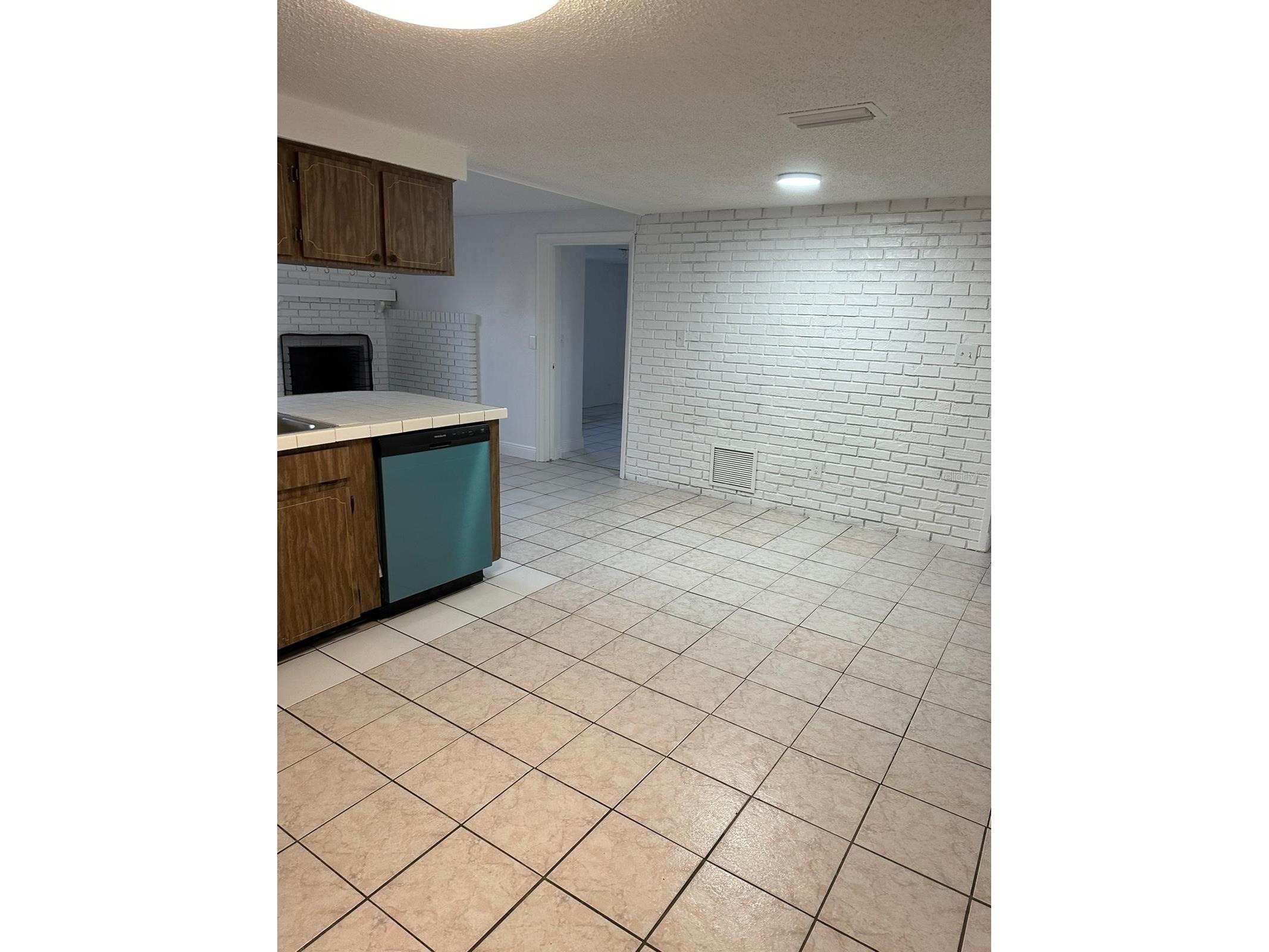 4950 Fleetwood Street New Port Richey FL 34653 TB8468971 image6