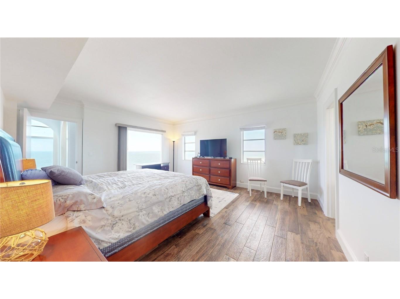 4950 Gulf Boulevard #1006 Saint Pete Beach FL 33706 - GULF TB8403275 image24