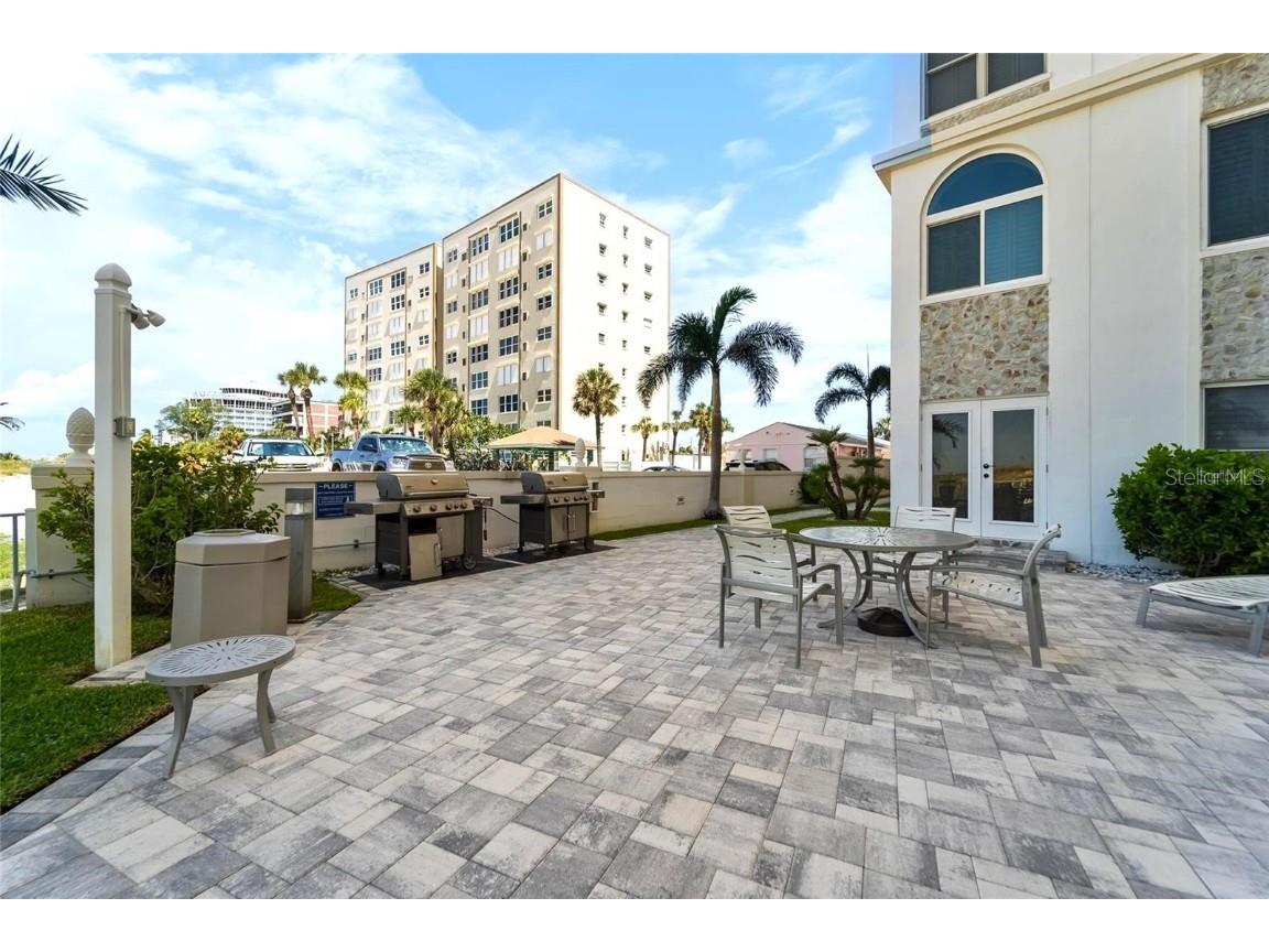 4950 Gulf Boulevard #1006 Saint Pete Beach FL 33706 - GULF TB8403275 image38