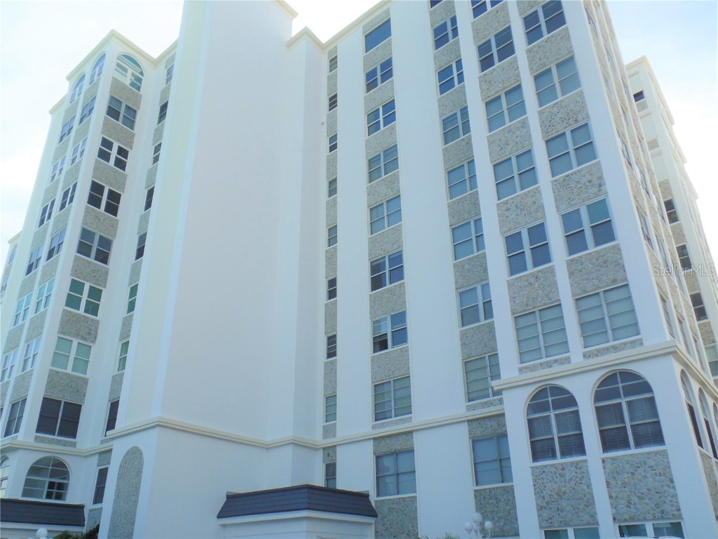 4950 Gulf Boulevard #205 Saint Pete Beach FL 33706 U8202893 image1