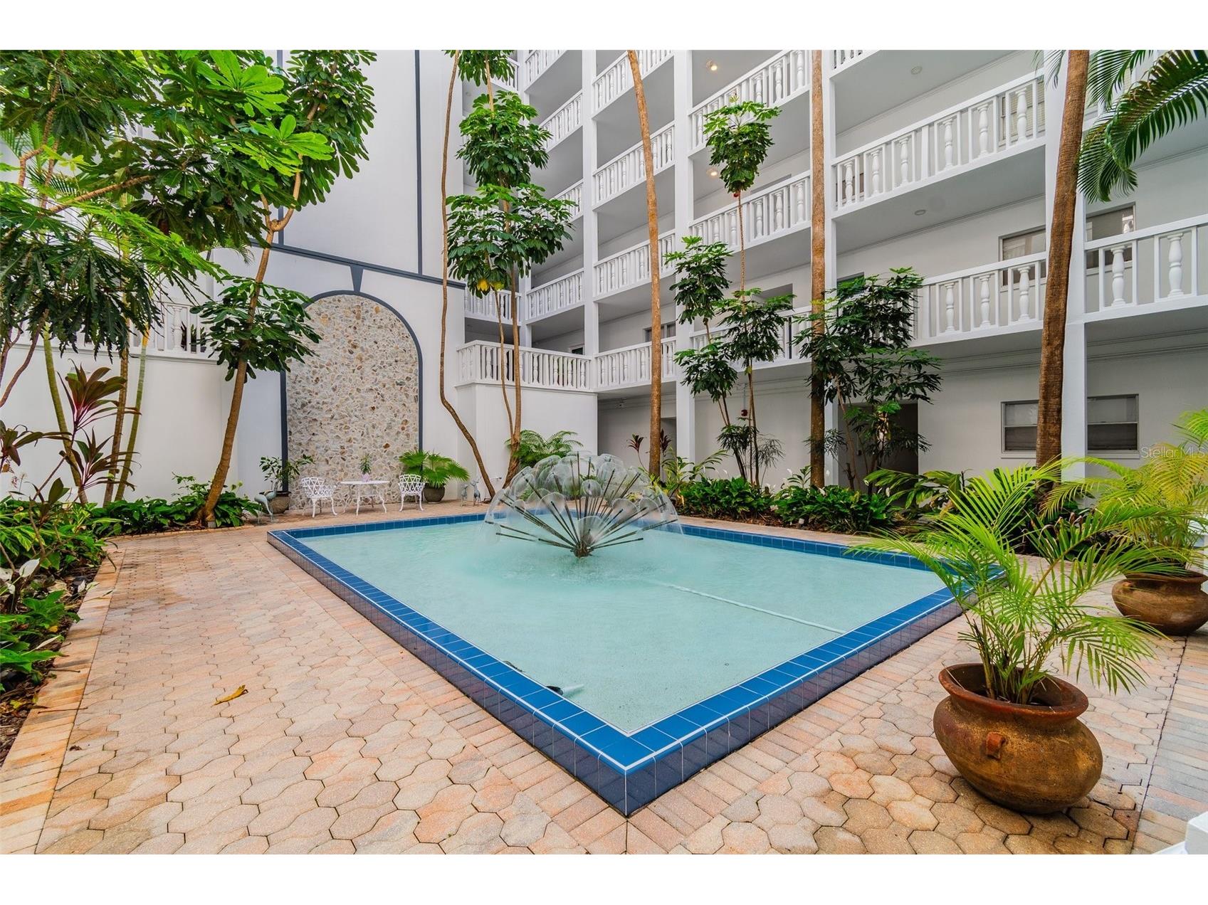 4950 Gulf Boulevard #206 Saint Pete Beach FL 33706 - GULF TB8485913 image46