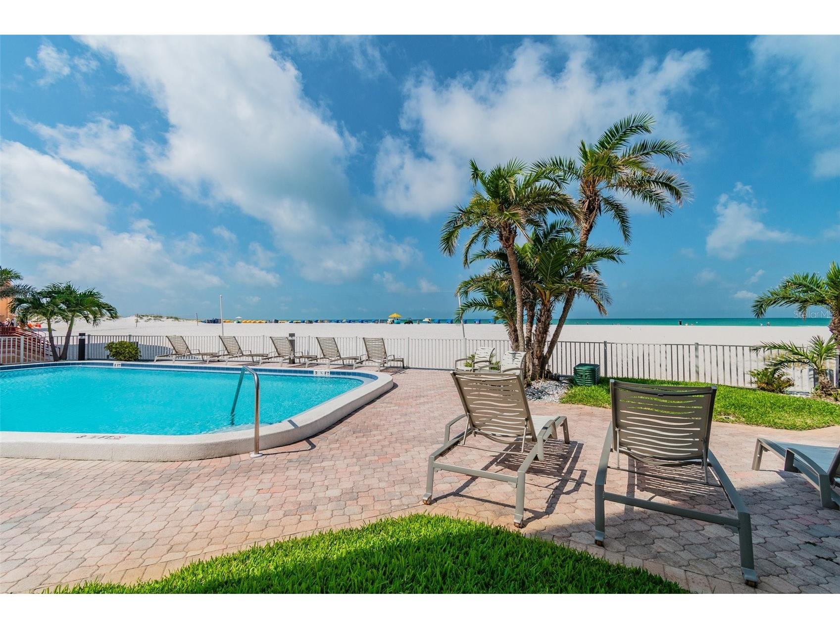 4950 Gulf Boulevard #206 Saint Pete Beach FL 33706 - GULF TB8485913 image52