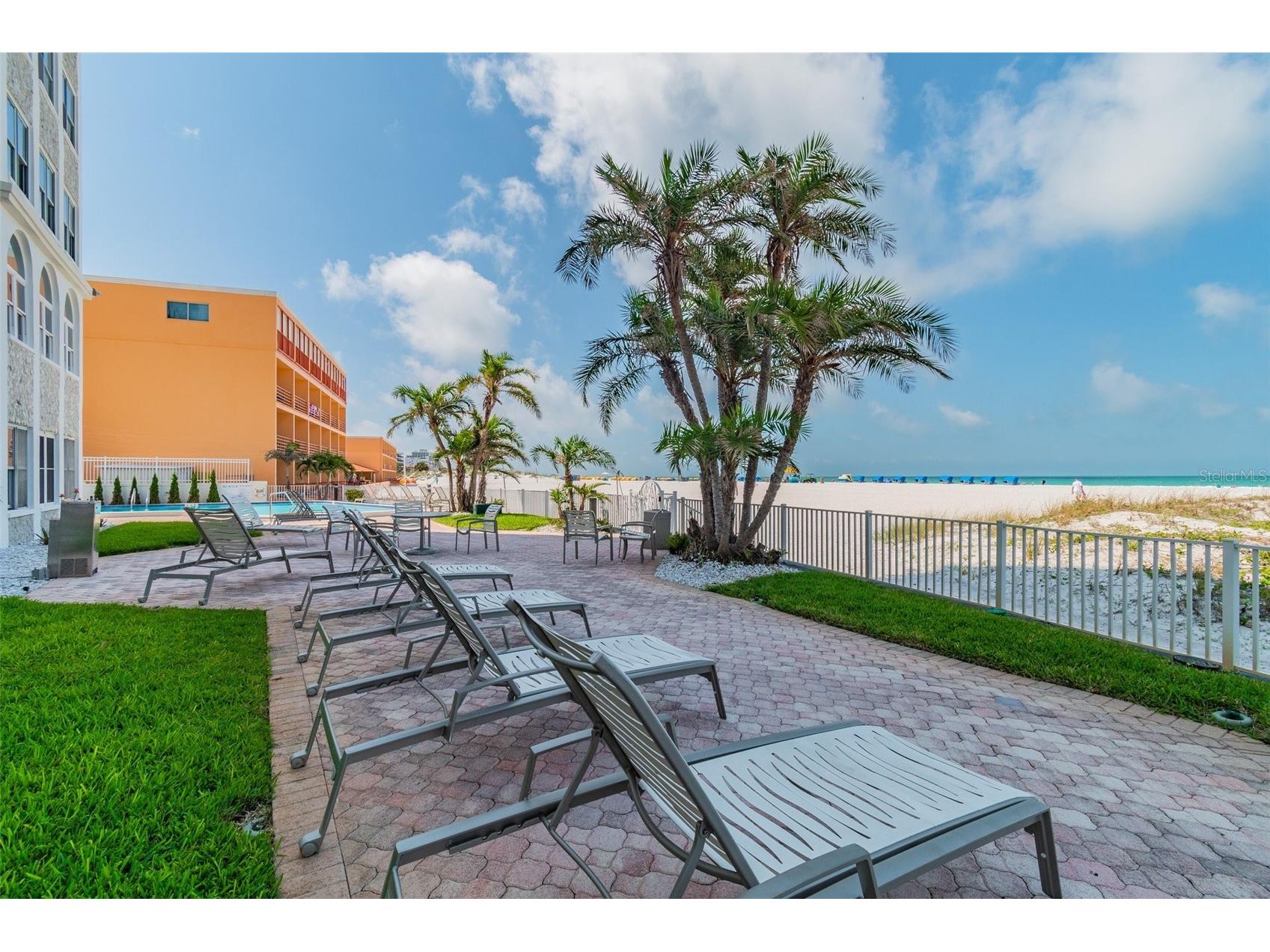 4950 Gulf Boulevard #206 Saint Pete Beach FL 33706 - GULF TB8485913 image53