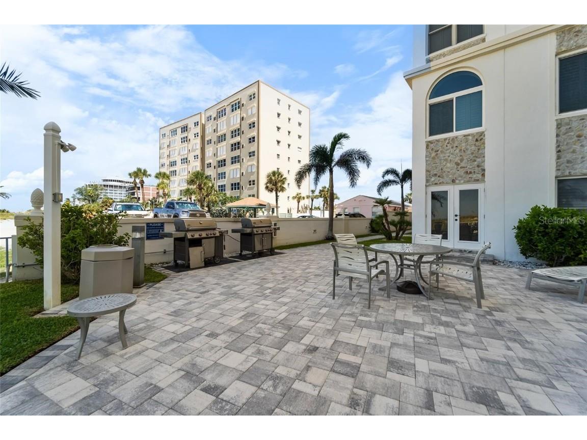 4950 Gulf Boulevard #807 Saint Pete Beach FL 33706 - GULF TB8445904 image11