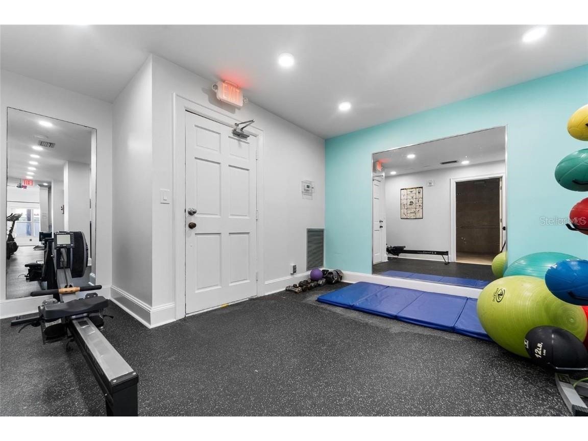 4950 Gulf Boulevard #807 Saint Pete Beach FL 33706 - GULF TB8445904 image19