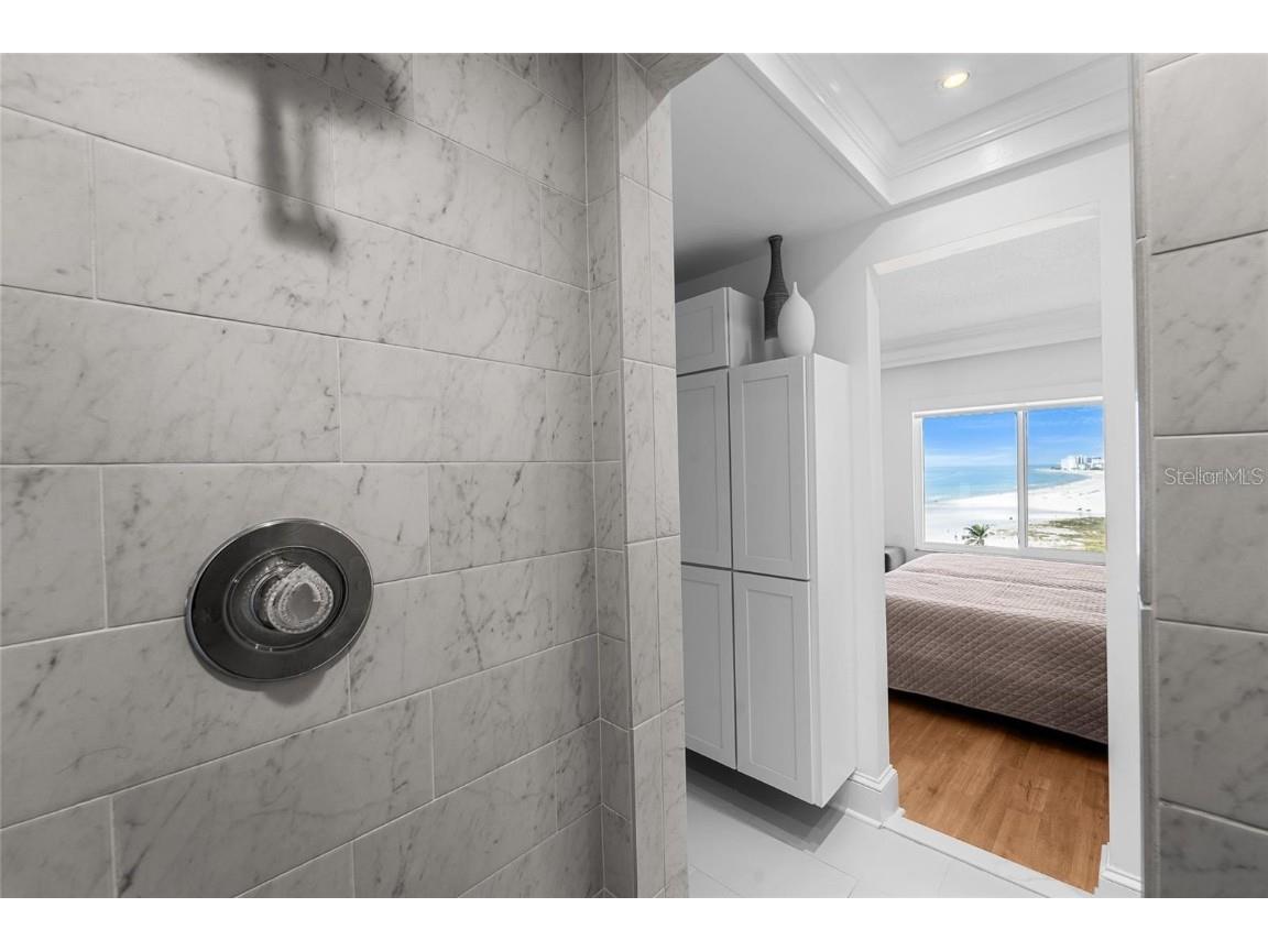 4950 Gulf Boulevard #807 Saint Pete Beach FL 33706 - GULF TB8445904 image36