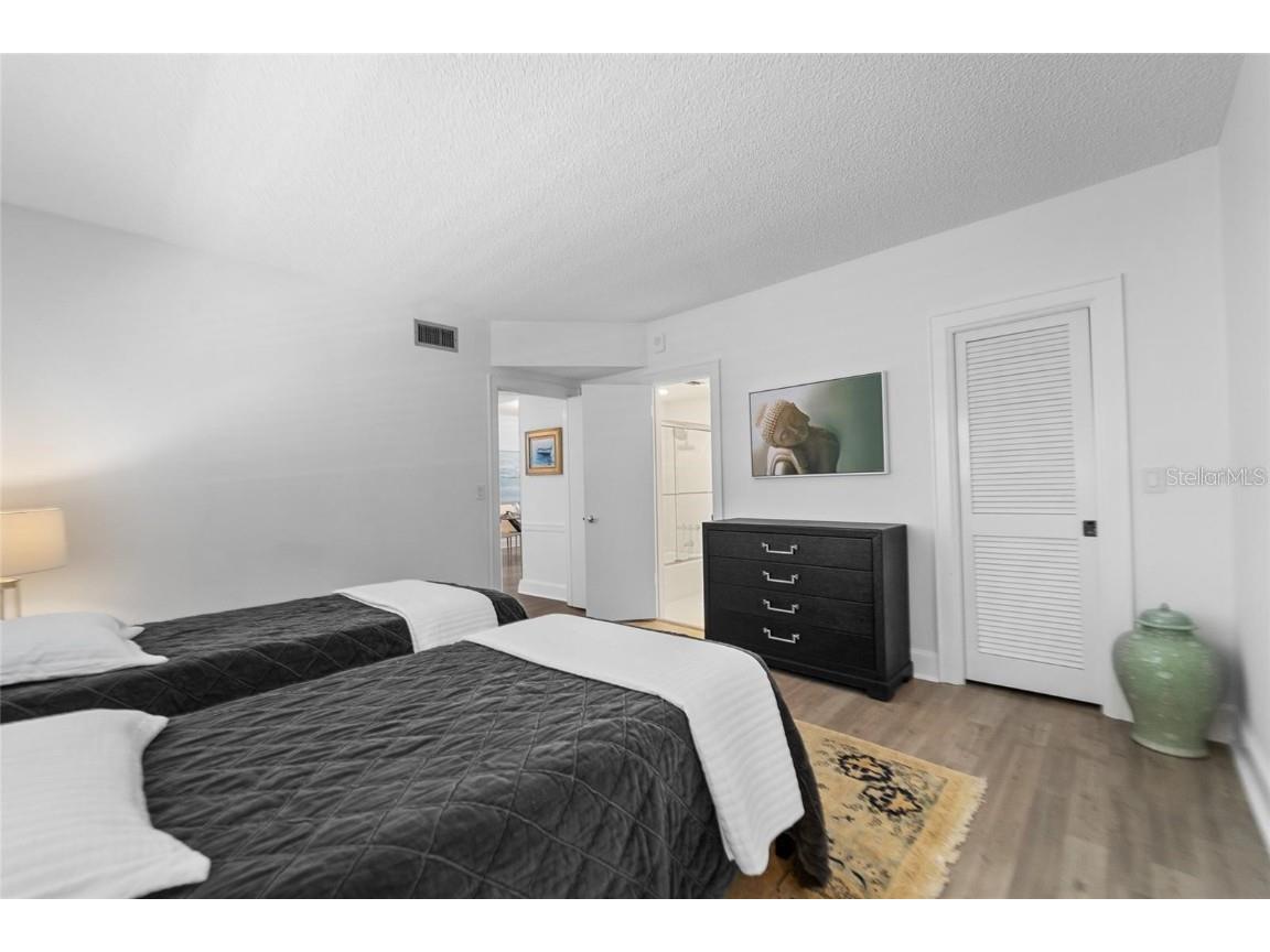 4950 Gulf Boulevard #807 Saint Pete Beach FL 33706 - GULF TB8445904 image39