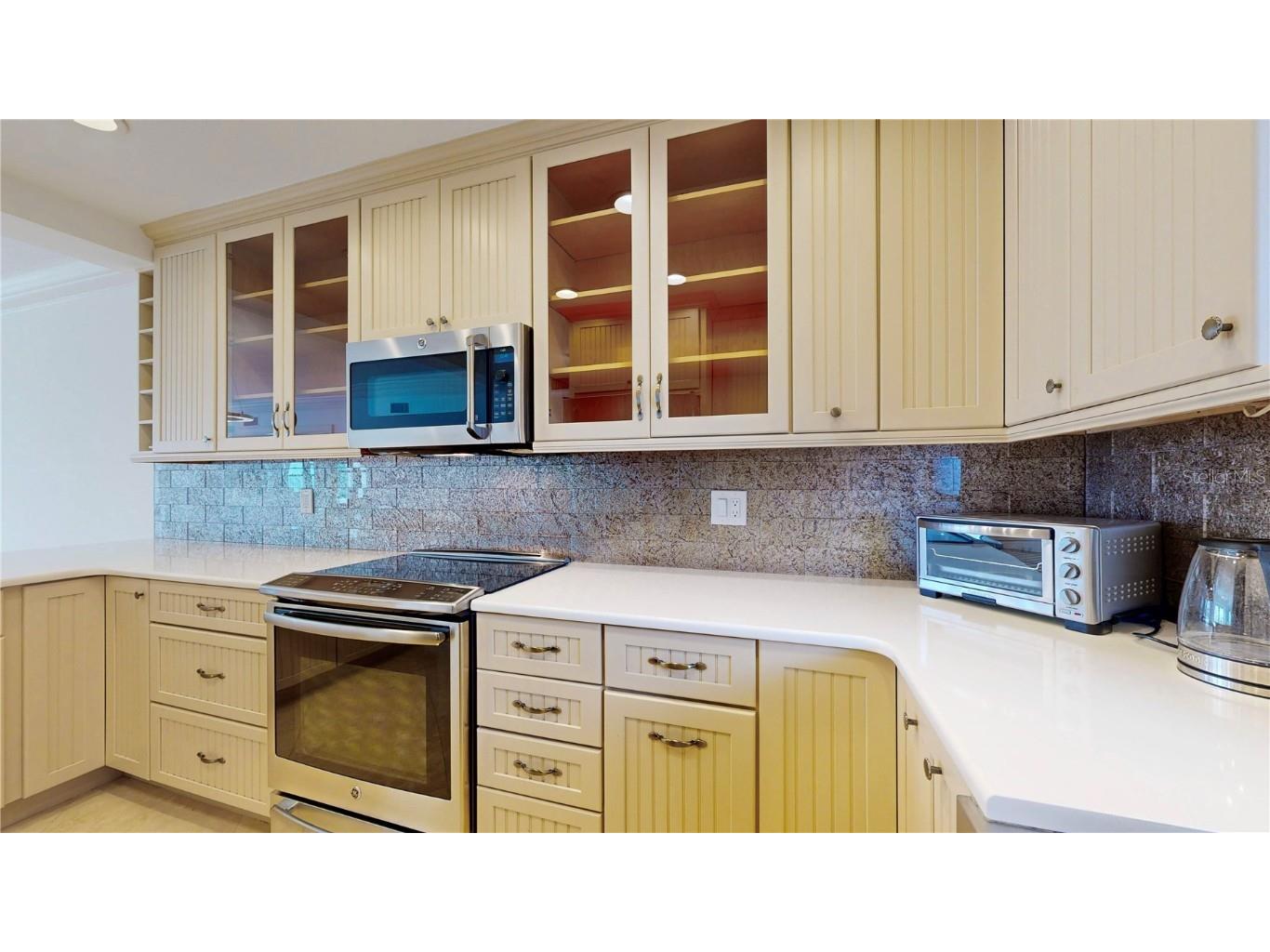 4950 Gulf Boulevard #903 Saint Pete Beach FL 33706 - GULF TB8402093 image22