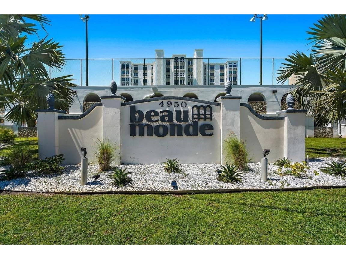 4950 Gulf Boulevard #903 Saint Pete Beach FL 33706 - GULF TB8402093 image3