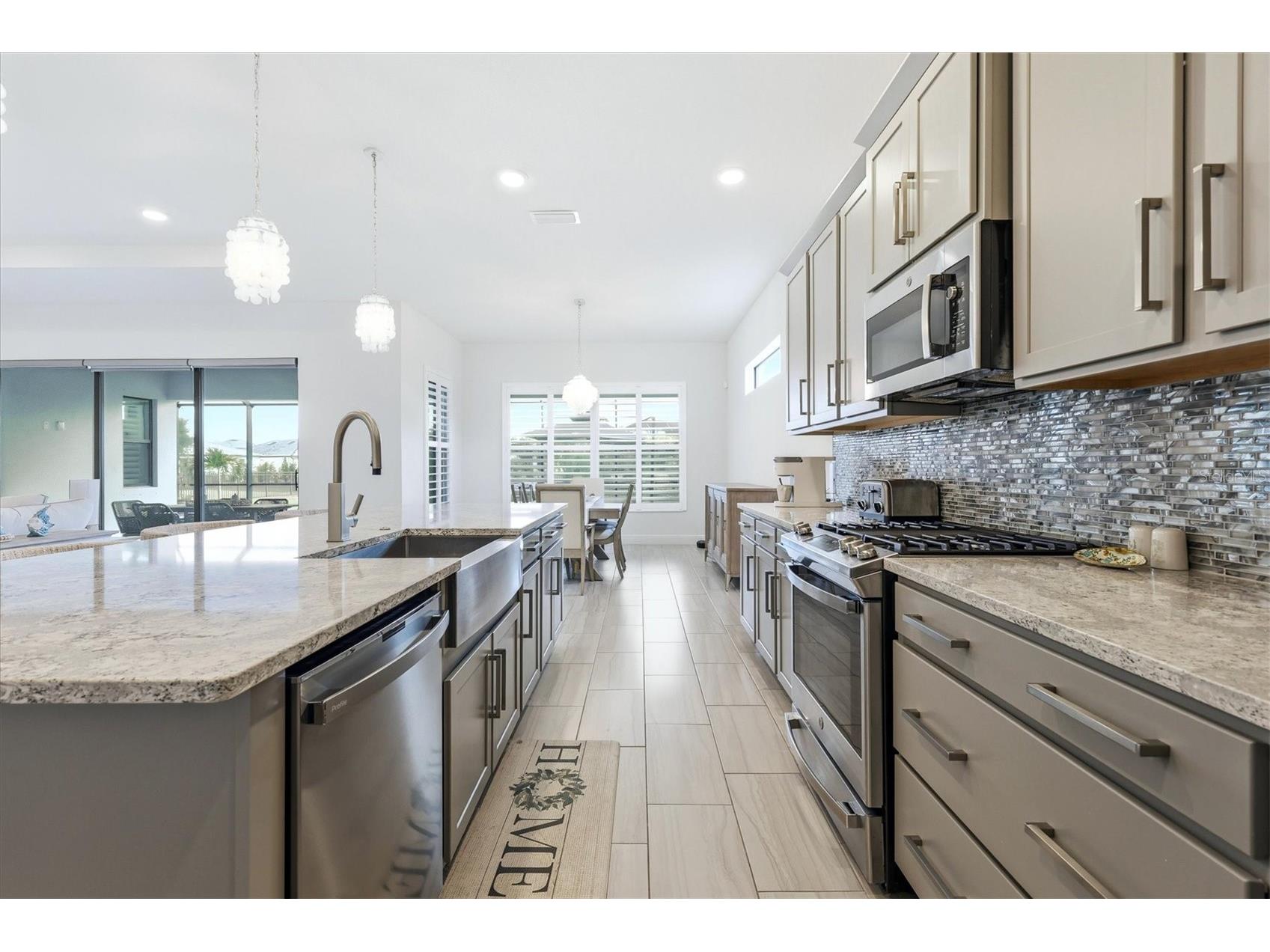 4950 Kiva Circle Bradenton FL 34211 A4692594 image8
