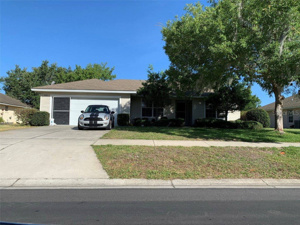 4950 Marsh Harbor Drive Tavares FL 32778 G5048362 image1