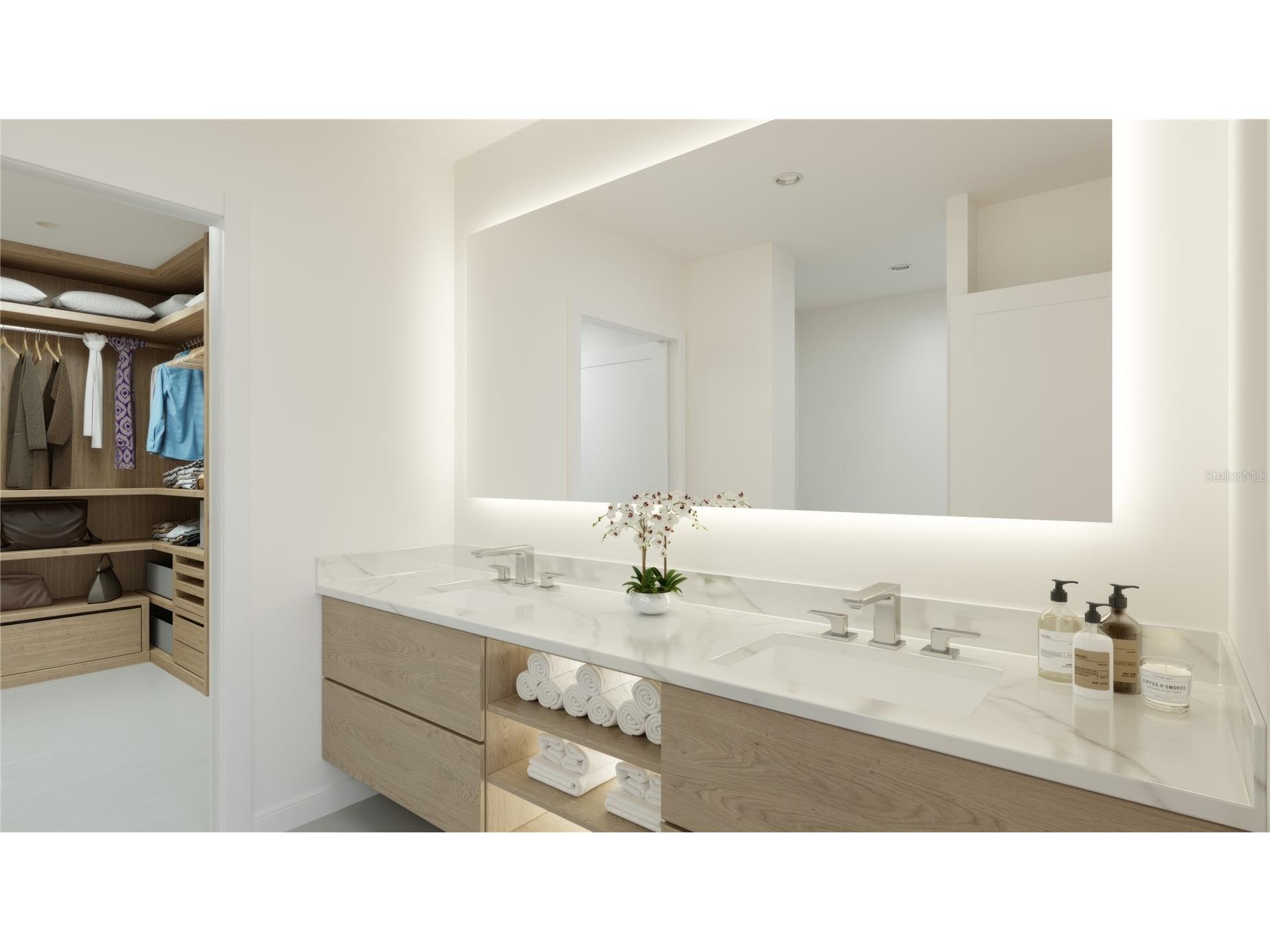 4950 Remington Drive #105 Sarasota FL 34234 A4684882 image3