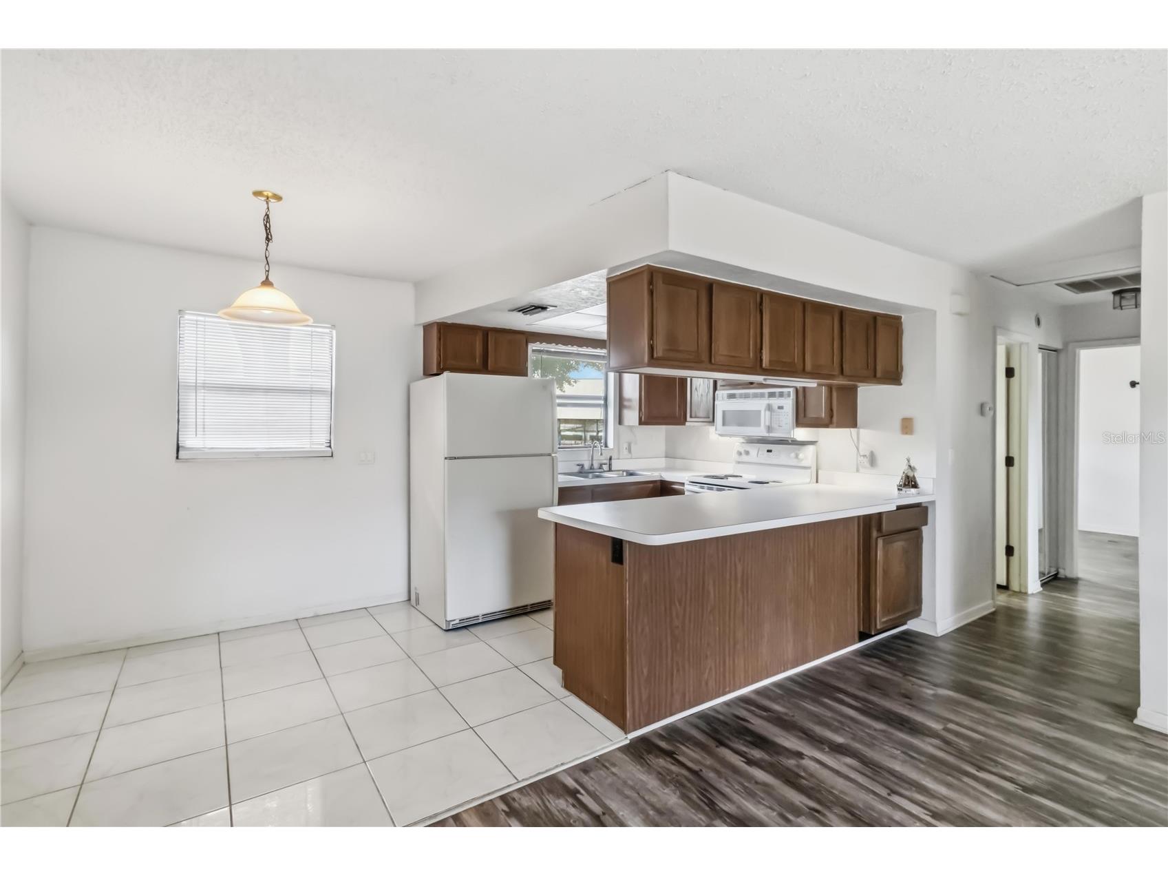 4951 91st Avenue N #33 Pinellas Park FL 33782 A4689955 image10