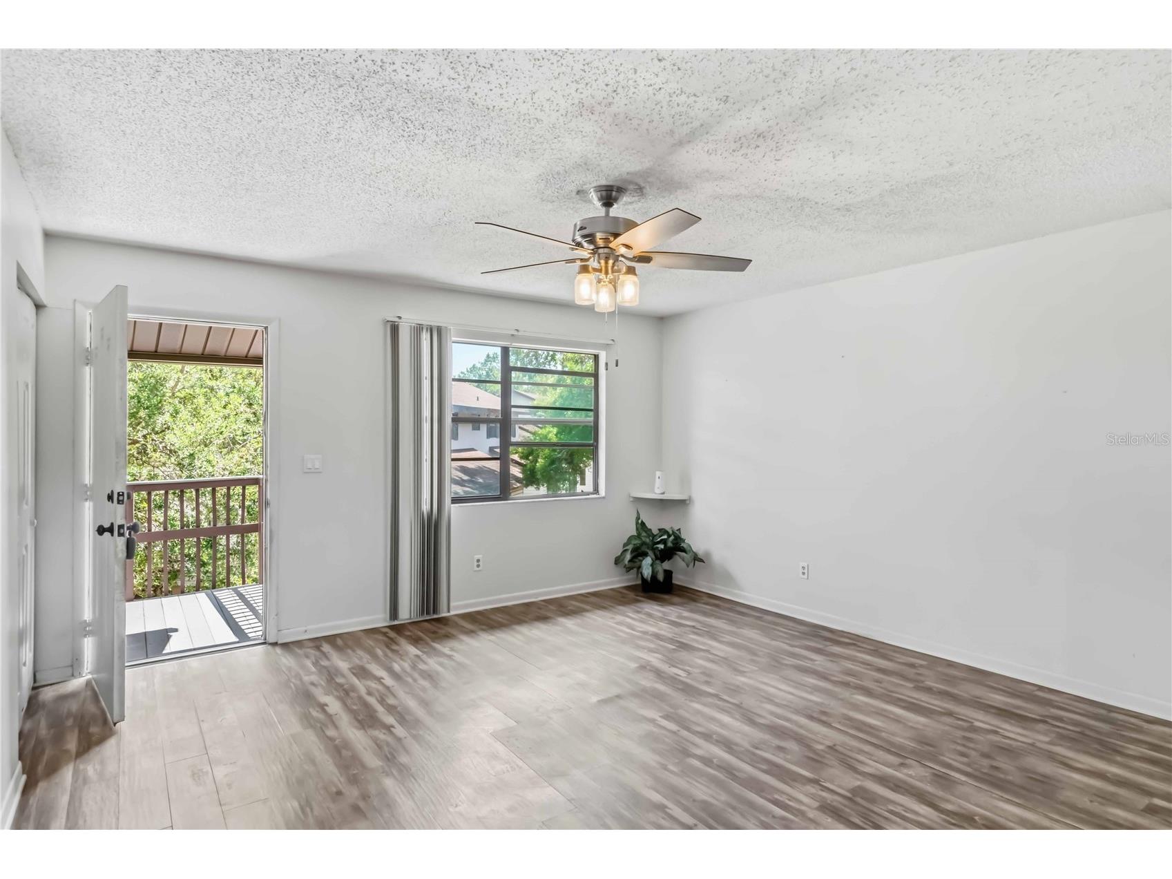 4951 91st Avenue N #33 Pinellas Park FL 33782 A4689955 image7
