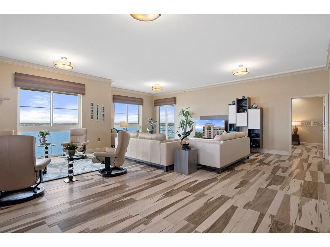 4951 Bacopa Lane S #801 Saint Petersburg FL 33715 - BOCA CIEGA BAY TB8447512 image2