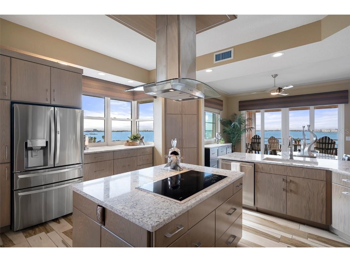 4951 Bacopa Lane S #801 Saint Petersburg FL 33715 - BOCA CIEGA BAY TB8447512 image3