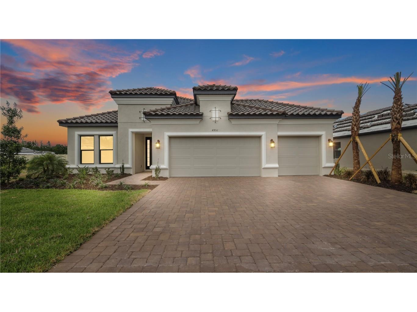 4951 Freccia Loop Wesley Chapel FL 33543 T3440229 image1