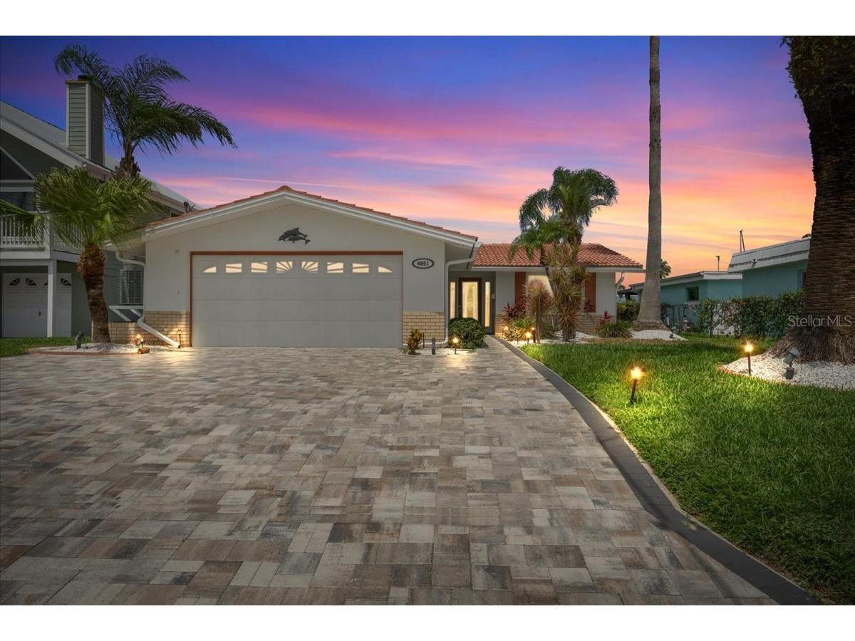 4951 Pompano Drive New Port Richey FL 34652 TB8513094 image1