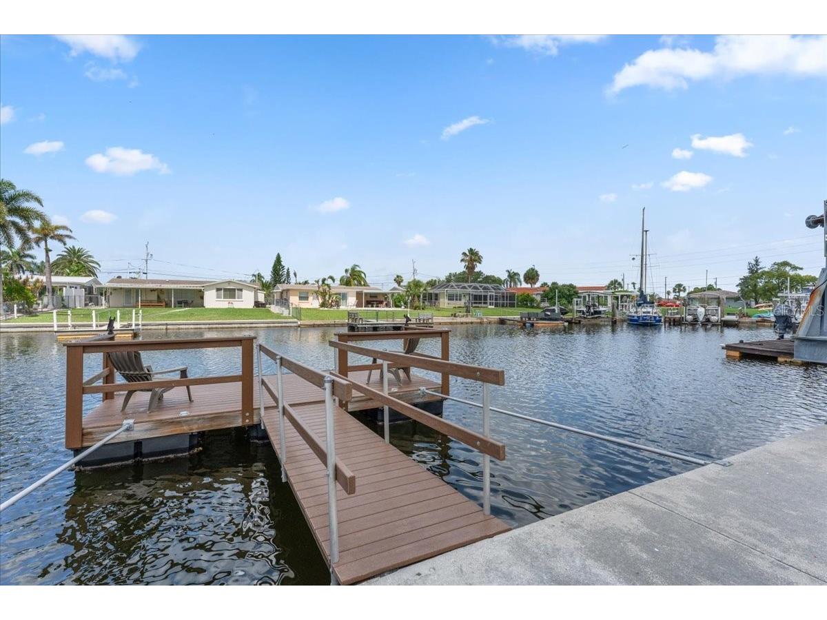 4951 Pompano Drive New Port Richey FL 34652 TB8513094 image40