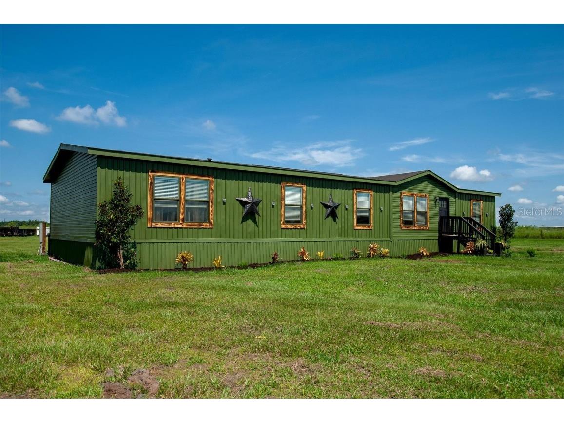 4951 SE Airport Road Arcadia FL 34266 A4658848 image2