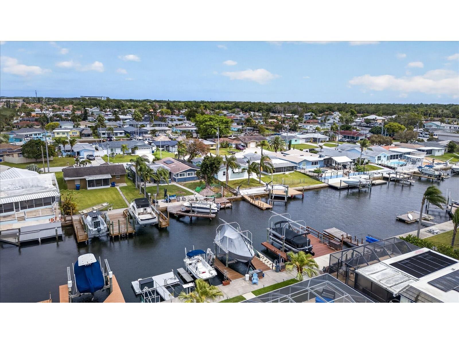 4953 Blue Heron Drive New Port Richey FL 34652 TB8495159 image4