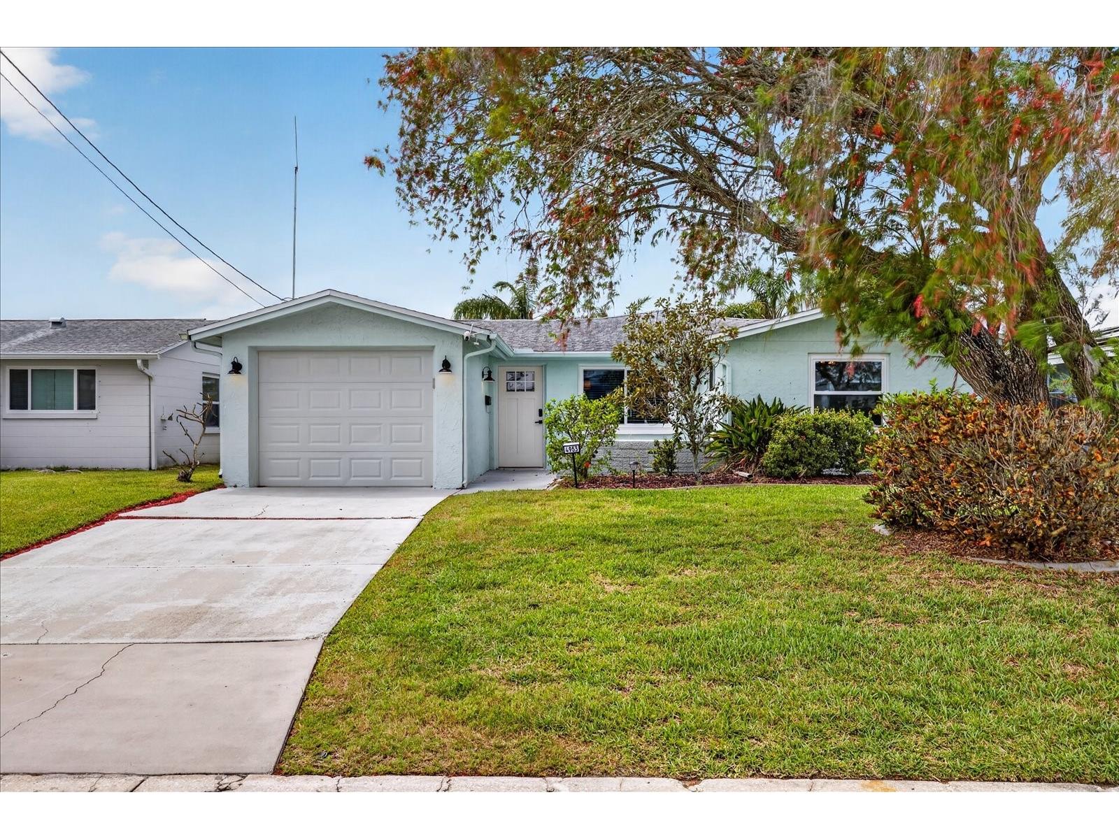 4953 Blue Heron Drive New Port Richey FL 34652 TB8495159 image43
