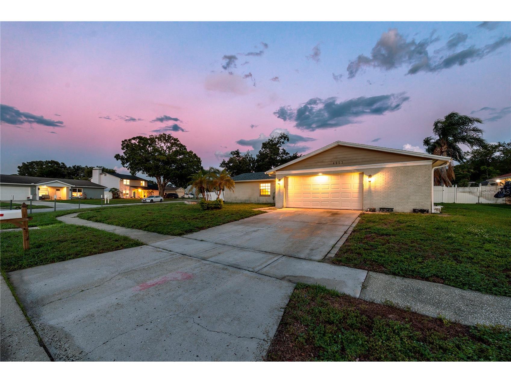 4953 Pennsbury Drive Tampa FL 33624 TB8500785 image1