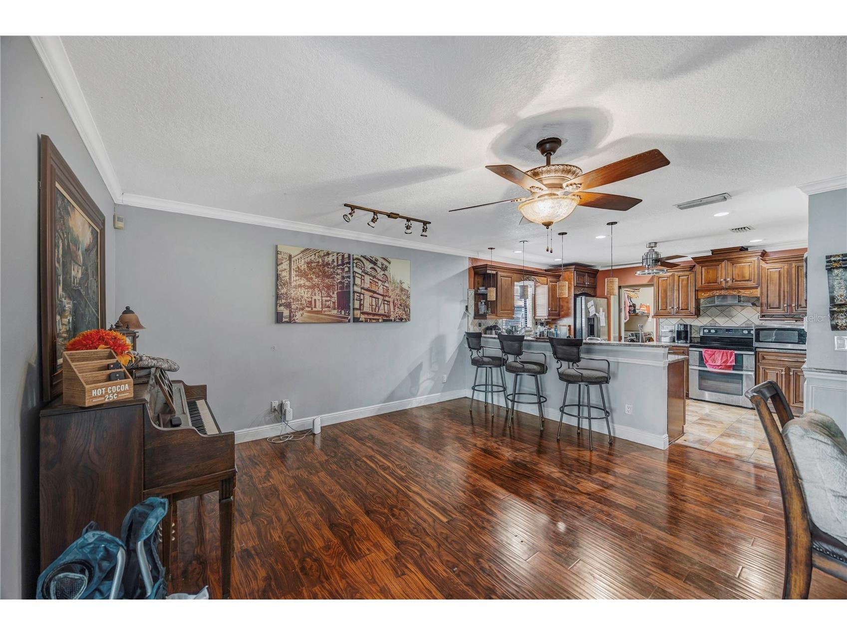 4953 Pennsbury Drive Tampa FL 33624 TB8500785 image17