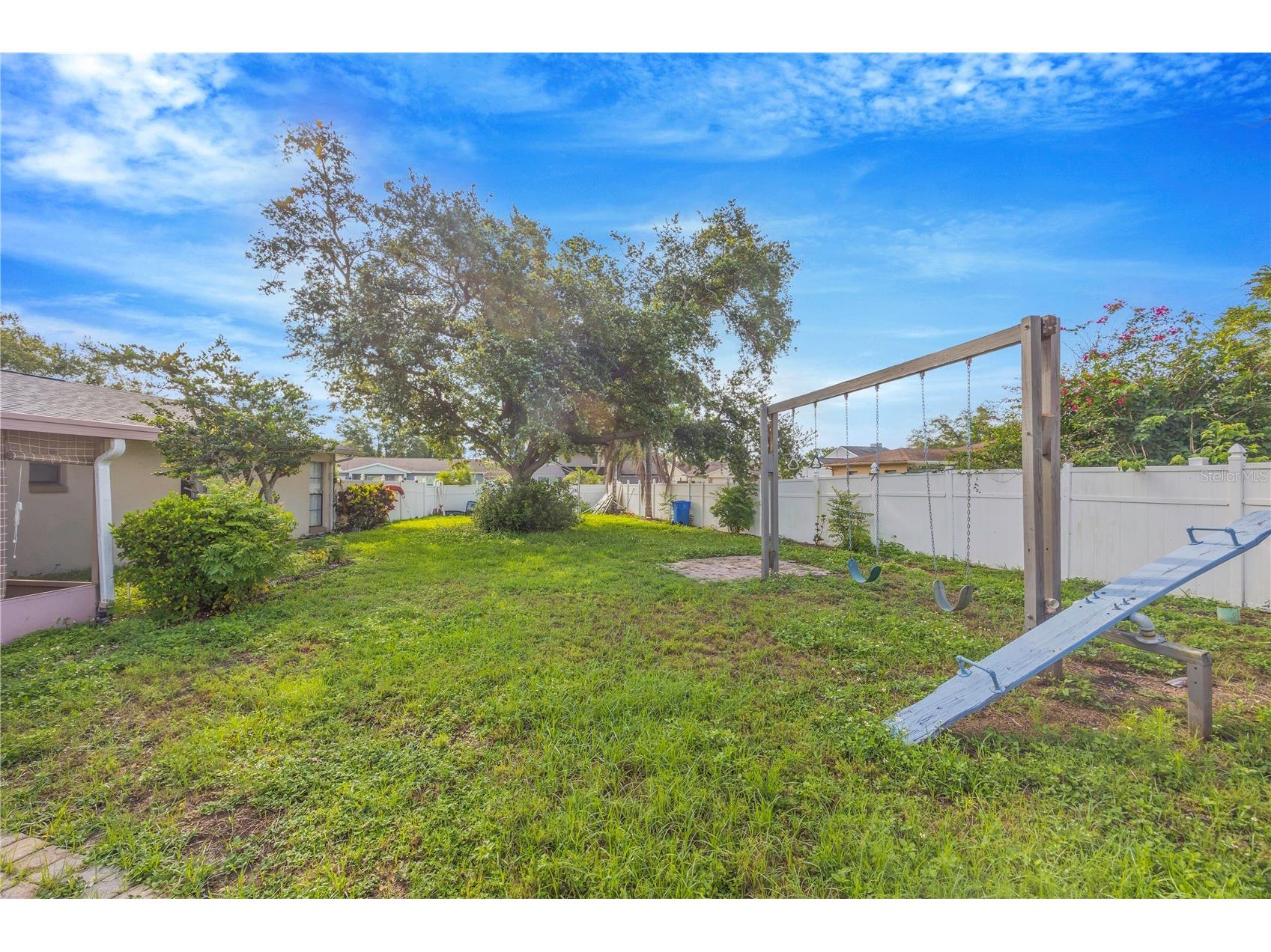 4953 Pennsbury Drive Tampa FL 33624 TB8500785 image40
