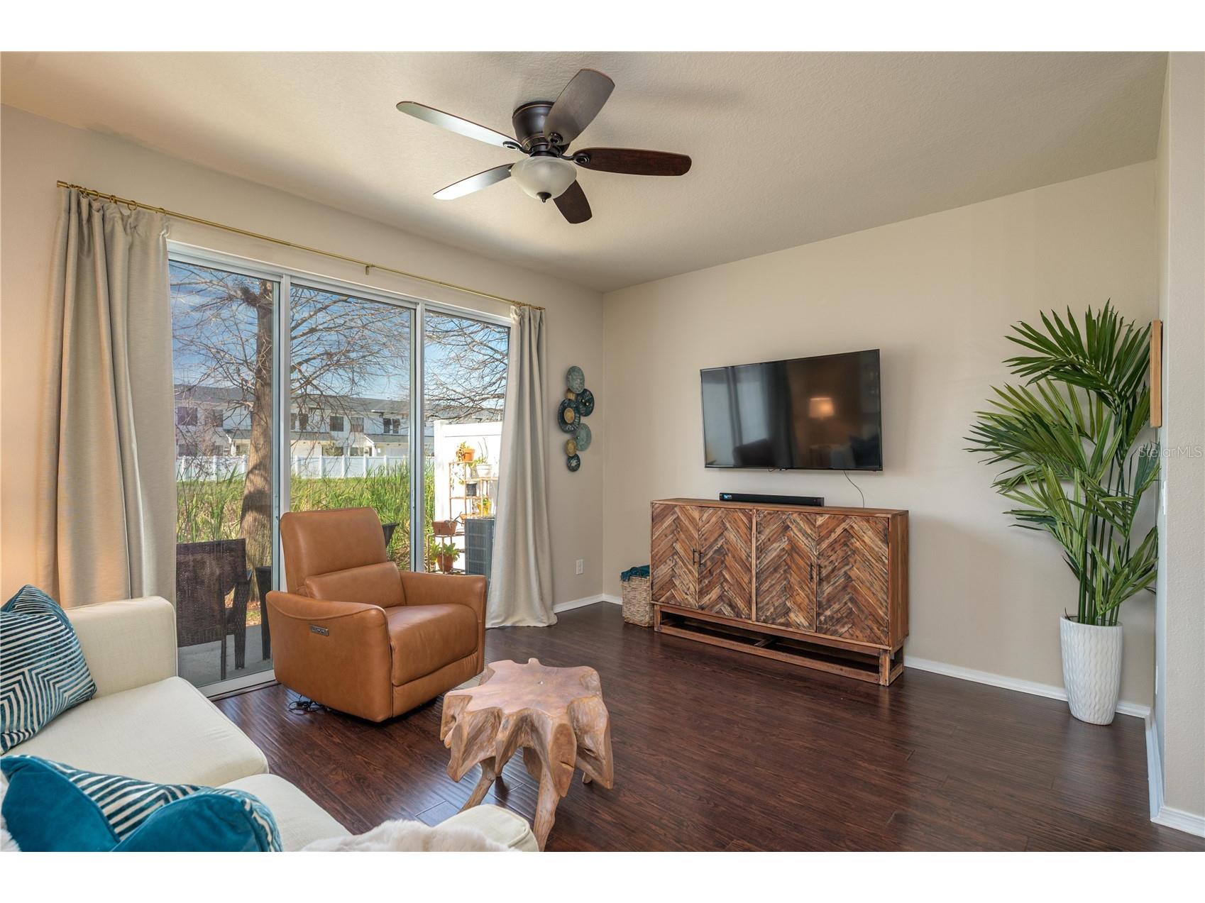 4953 White Sanderling Court Tampa FL 33619 L4959841 image11