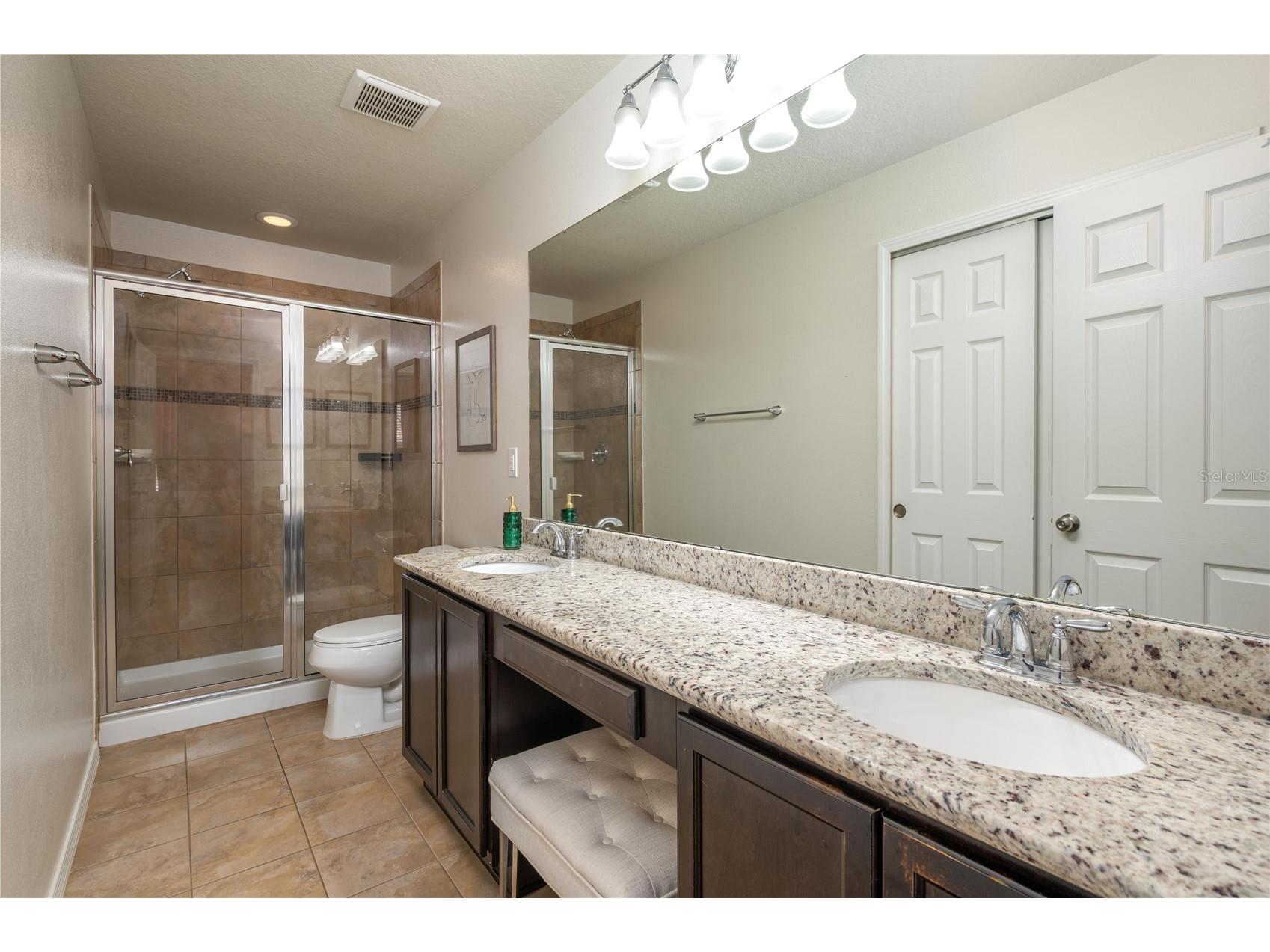 4953 White Sanderling Court Tampa FL 33619 L4959841 image16