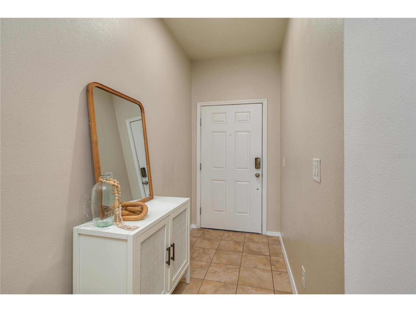 4953 White Sanderling Court Tampa FL 33619 L4959841 image3