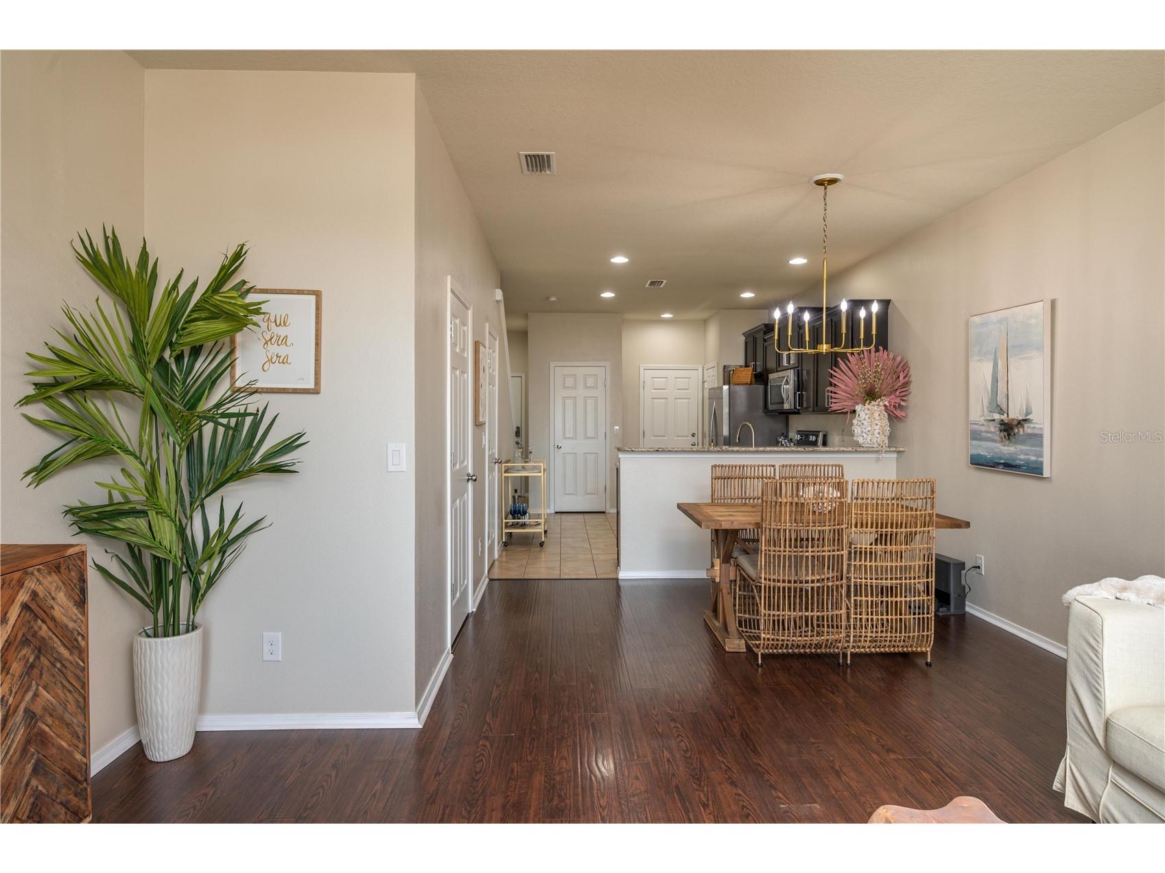 4953 White Sanderling Court Tampa FL 33619 L4959841 image9