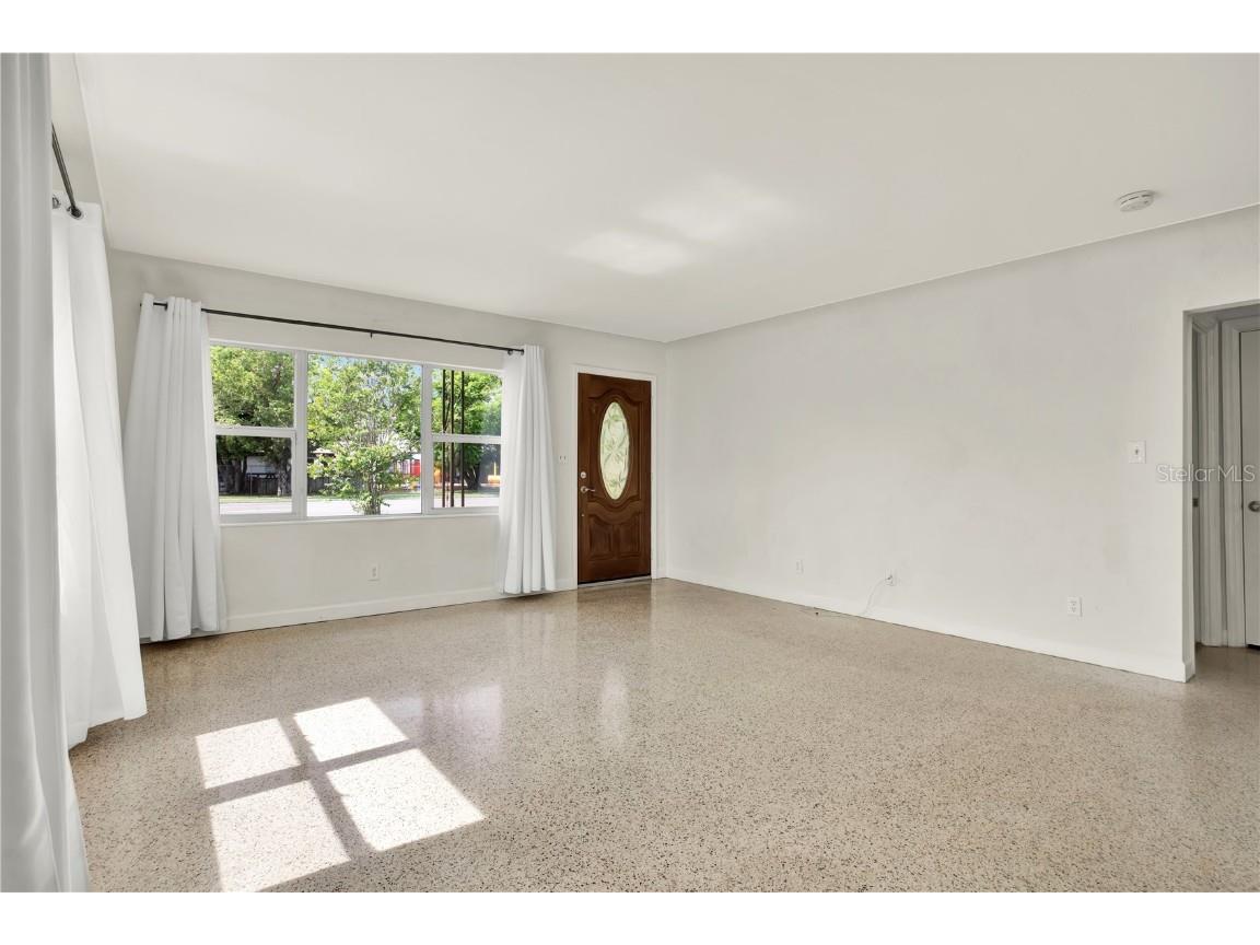 4954 1st Avenue S Saint Petersburg FL 33707 TB8411455 image19