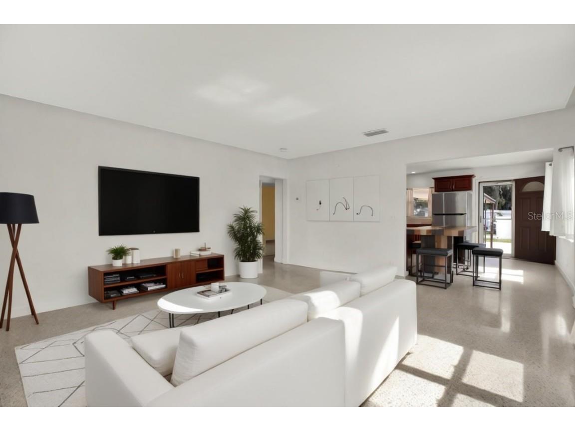 4954 1st Avenue S Saint Petersburg FL 33707 TB8411455 image6